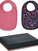 Set-de-regalo-con-dos-baberos