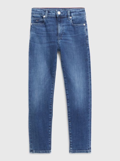 Jeans-Modern-rectos-y-desteñidos