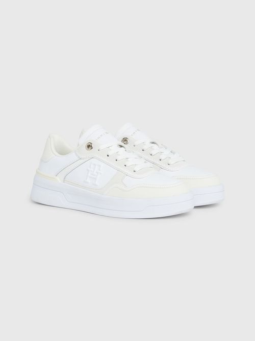 ZAPATILLAS-ESSENTIAL-CON-MONOGRAMA-TH