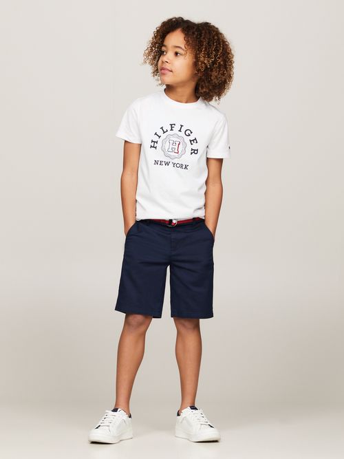 Pantalon-chino-corto-con-cinturon-trenzado
