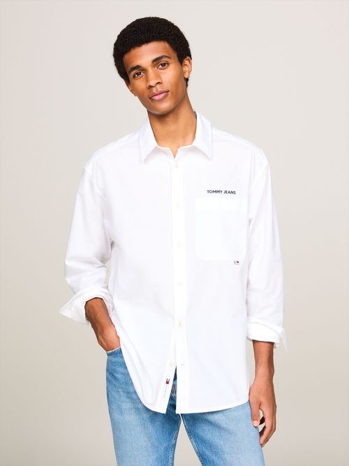 Jeans con camisa blanca hombre on sale