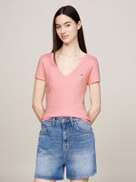 Camiseta-essential-con-cuello-en-v