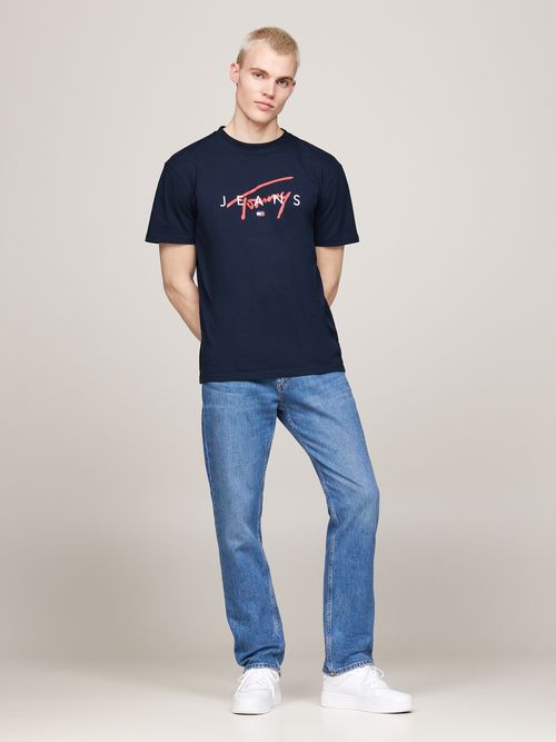 Camiseta-con-logo-con-la-firma-de-Tommy