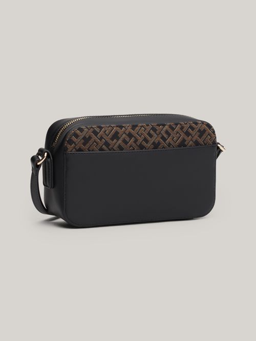 Cartera-cruzada-con-monogramas-TH-en-jacquard