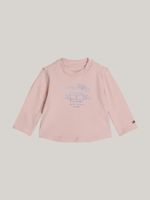 Camiseta-con-logo-grafico