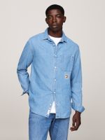 Camisa-denim-bordada-de-corte-regular