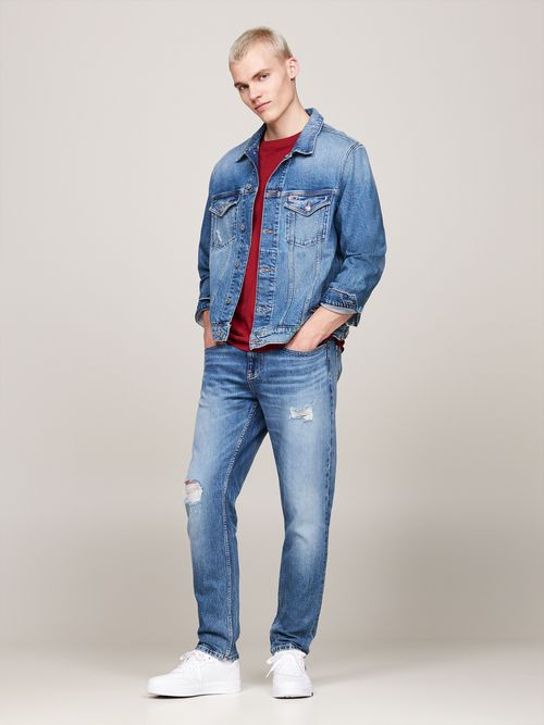 Jeans-Austin-slim-con-pernera-conica-y-efecto-desgastado