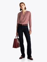 Blusa-amplia-estampada-con-cuello-fruncido