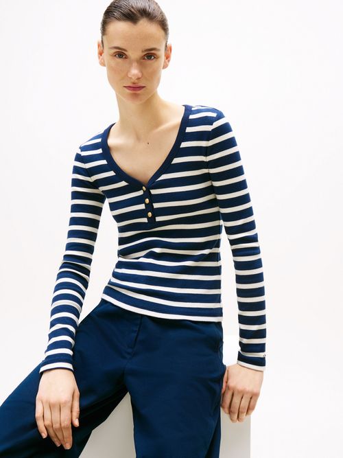 Camiseta-de-manga-larga-con-cuello-Henley