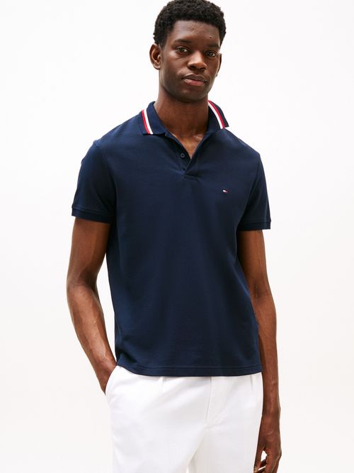 Polo-de-corte-regular-con-cuello-distintivo