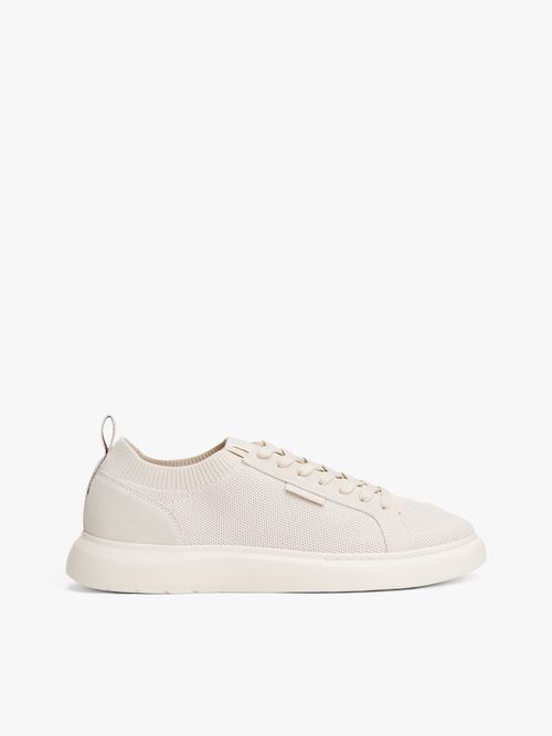 Zapatillas-de-punto-estilo-calcetin