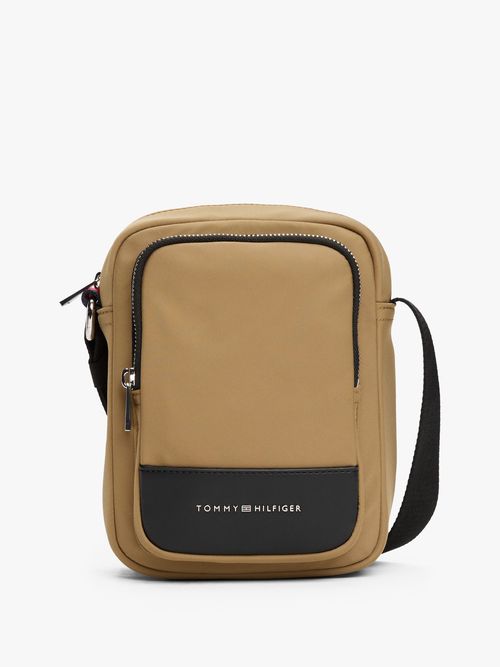 Bolso-reporter-TH-Business-con-logo-metalico