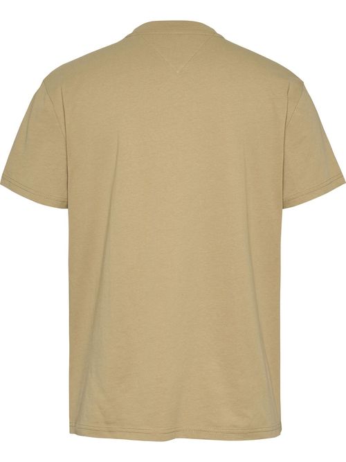 Camiseta-con-logo-bordado