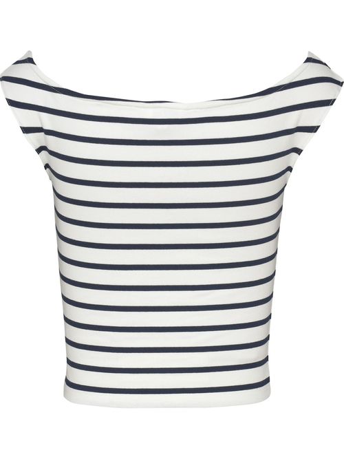 Camiseta-de-corte-slim-con-cuello-barco