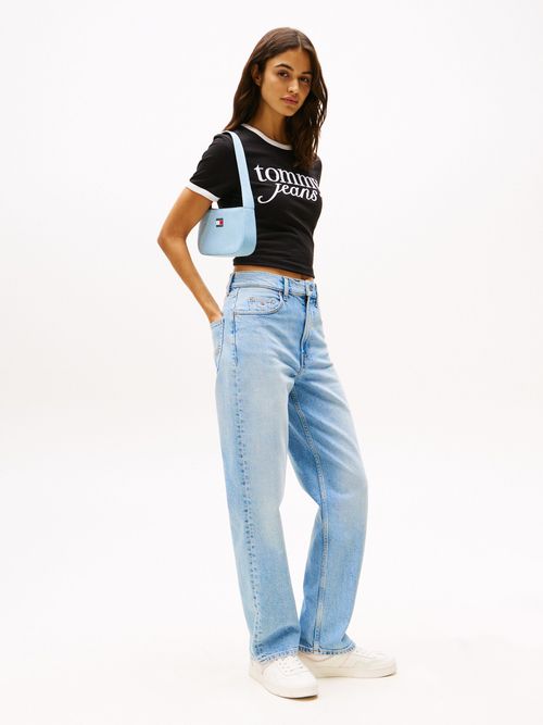 Camiseta-Ringer-con-logo