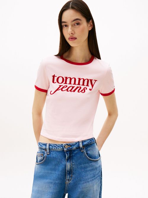 Camiseta-Ringer-con-logo