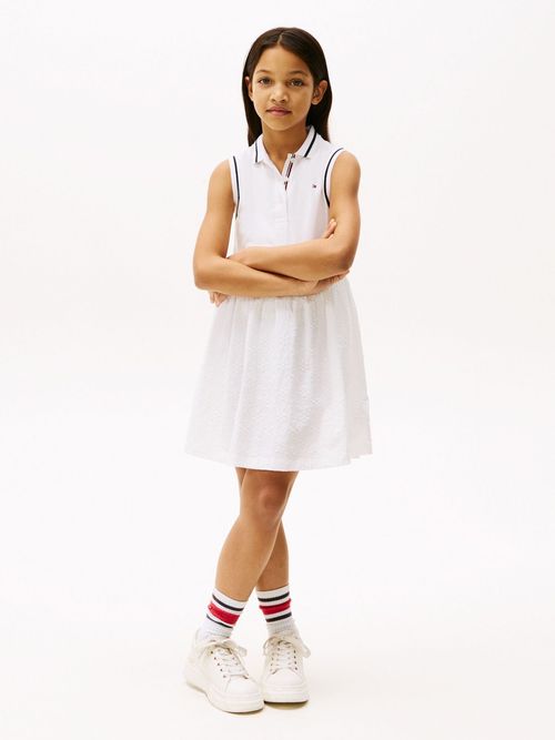 Vestido-tipo-polo-con-diseño-calado