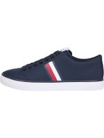 Zapatillas-con-logo-en-la-cinta