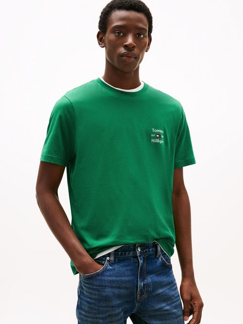 Camiseta-de-cuello-redondo-con-logo