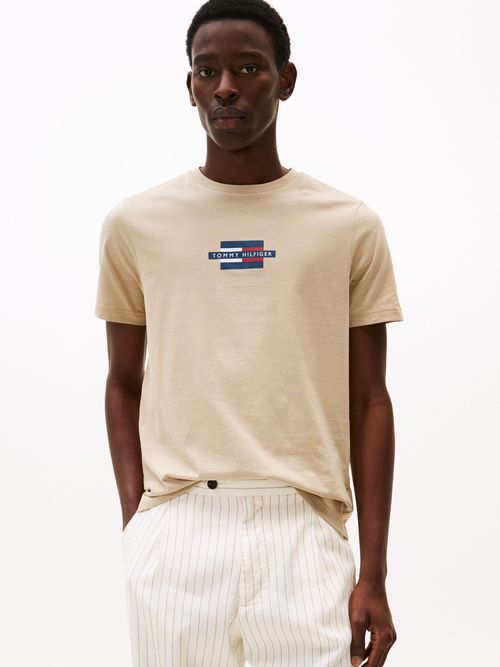 Camiseta-estampada-con-logo