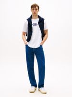 Camiseta-estampada-con-logo