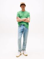 Camiseta-de-cuello-redondo