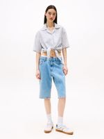 Camisa-cropped-de-manga-corta-y-corte-amplio