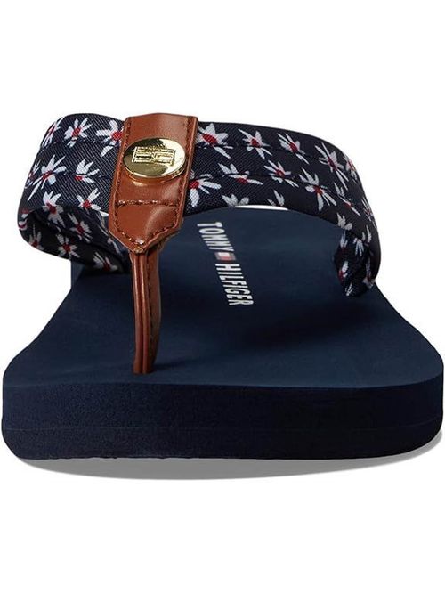 Chancletas-con-estampado-floral