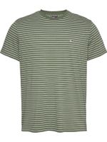 Camiseta-de-rayas-y-corte-slim