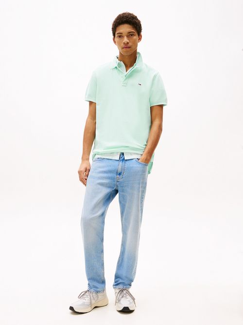 Polo-teñido-en-prenda-con-corte-slim