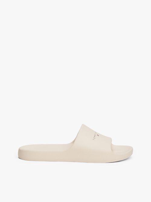 Chancletas-con-logo