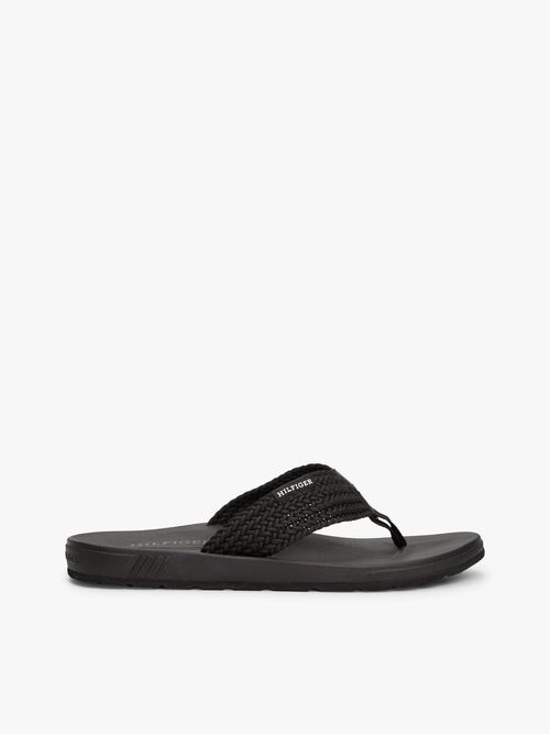 Chancletas-con-tiras-tejidas