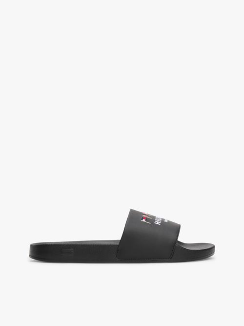 Chancletas-de-piscina-con-logo-bordado