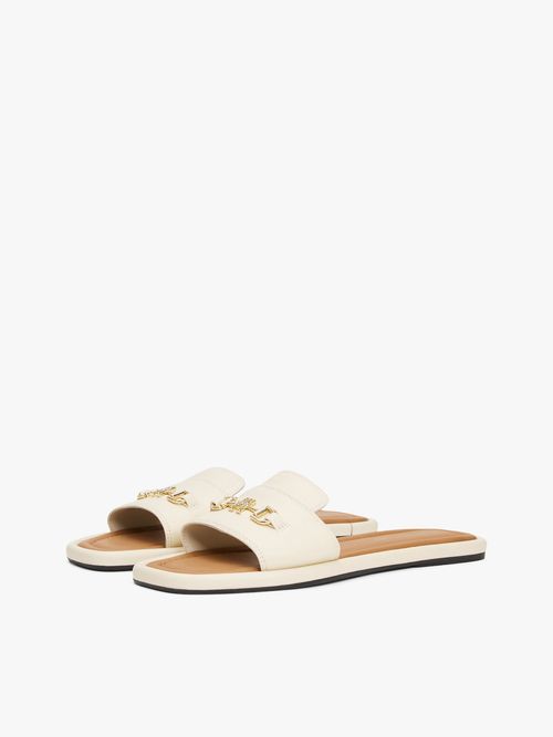 Mules-de-Cuero-con-detalle-de-trinquete