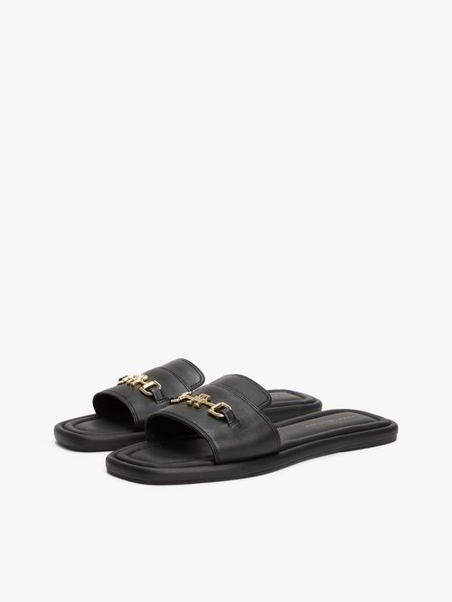 Mules-de-Cuero-con-detalle-de-trinquete