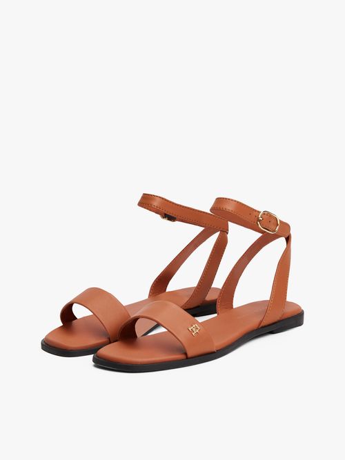 Sandalias-con-insignia-del-monograma-TH