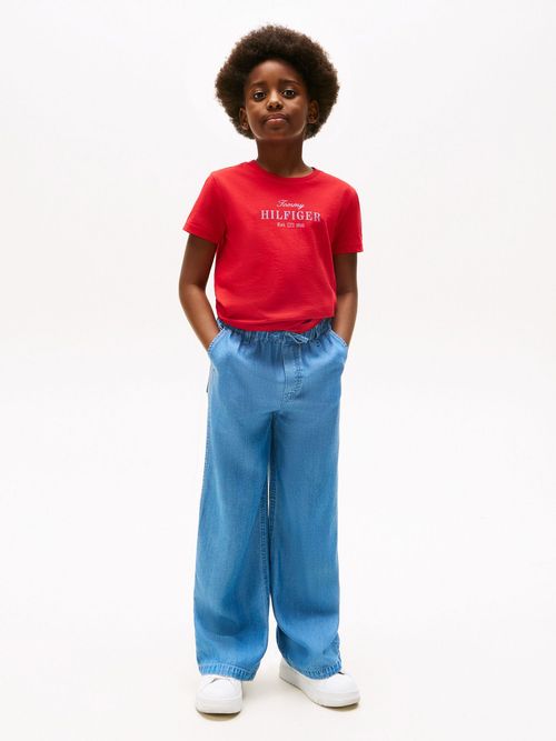 Camiseta-con-logo-de-purpurina