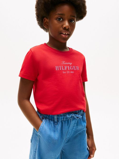 Camiseta-con-logo-de-purpurina