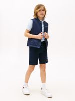 Pantalon-corto-con-logo-grafico