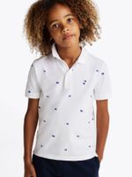 Polo-regular-con-estampado-de-banderitas