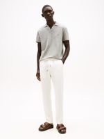 Polo-texturizado-de-corte-regular