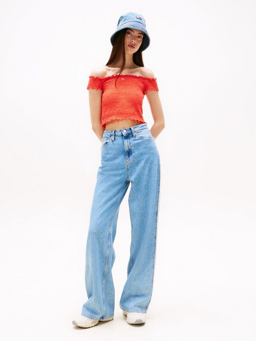 Top-de-corte-slim-con-diseño-fruncido