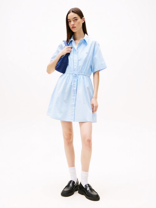 Vestido-de-rayas-con-corte-amplio