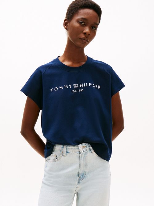 Camiseta-amplia-de-manga-casquillo