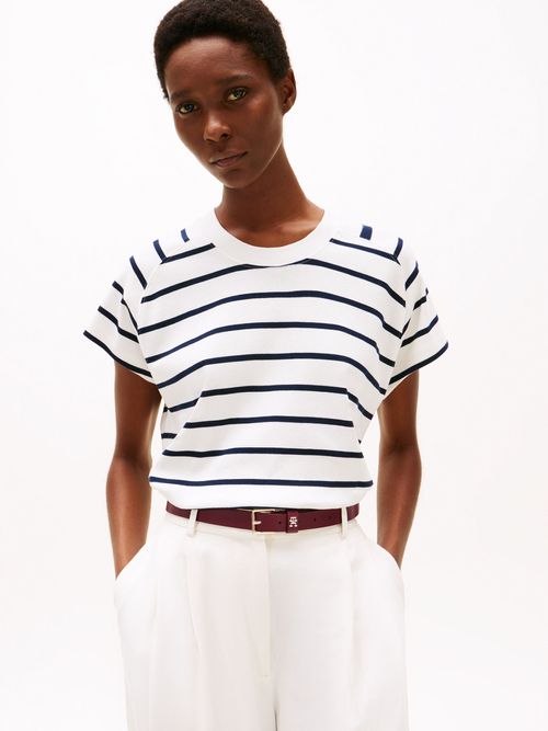 Camiseta-de-corte-relaxed-con-diseño-de-rayas