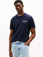 Camiseta-de-cuello-redondo-con-logo
