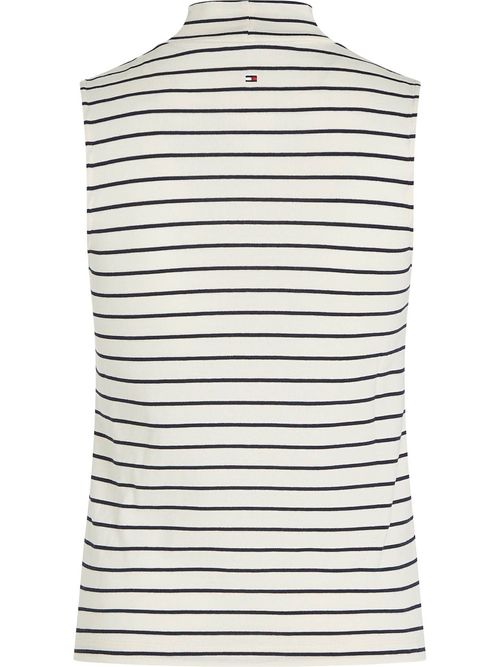 Camiseta-sin-mangas-de-cuello-alto-
