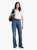 Camiseta-slim-con-cuello-a-contraste