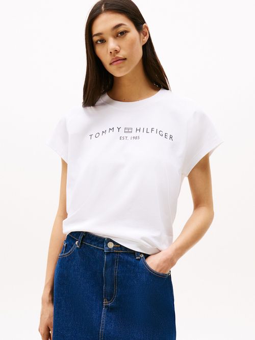 Camiseta-amplia-de-manga-casquillo