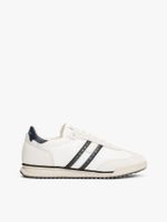 Zapatillas-de-running-con-mezcla-de-texturas
